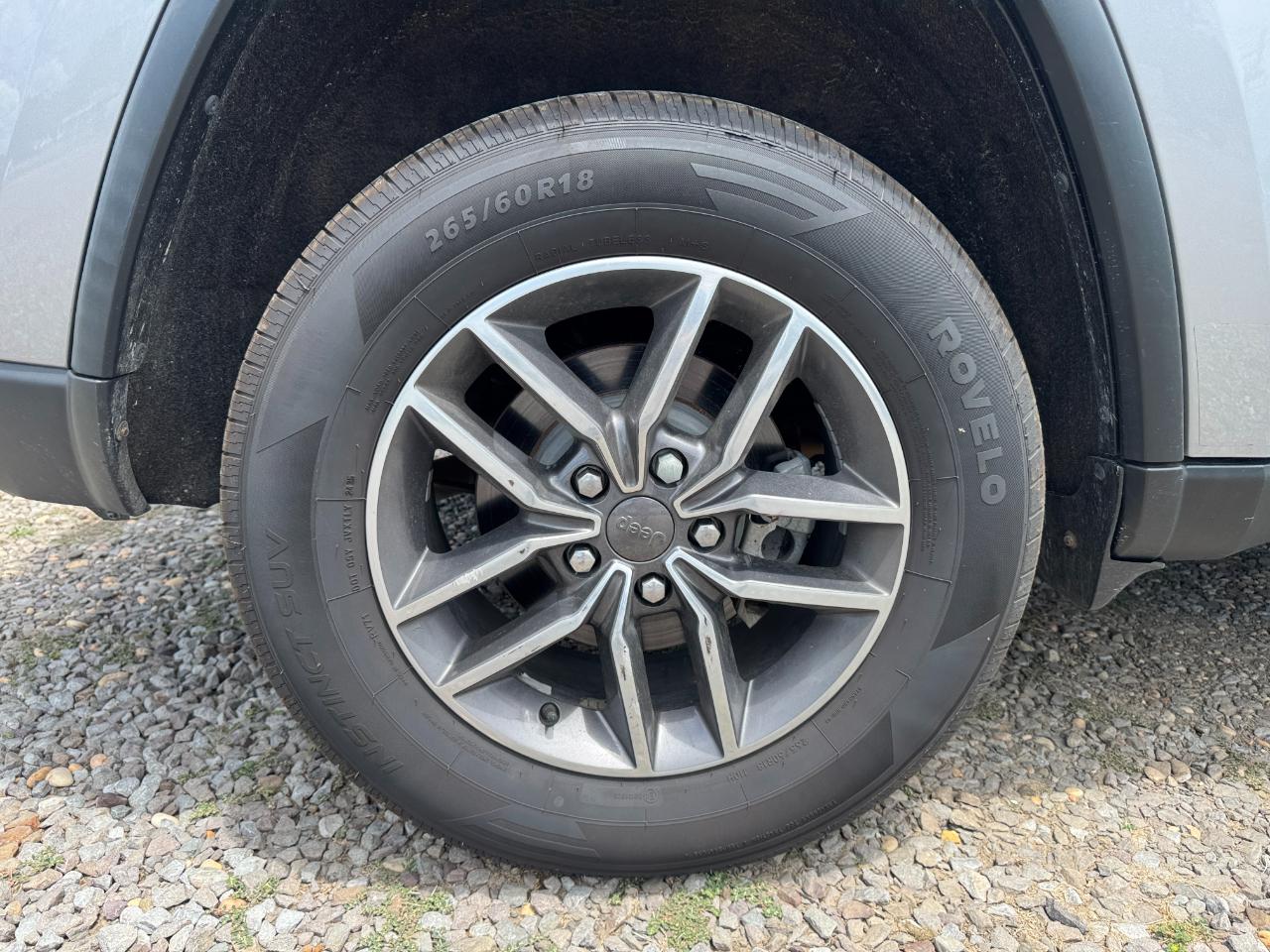 Jeep Grand Cherokee Laredo E 2019