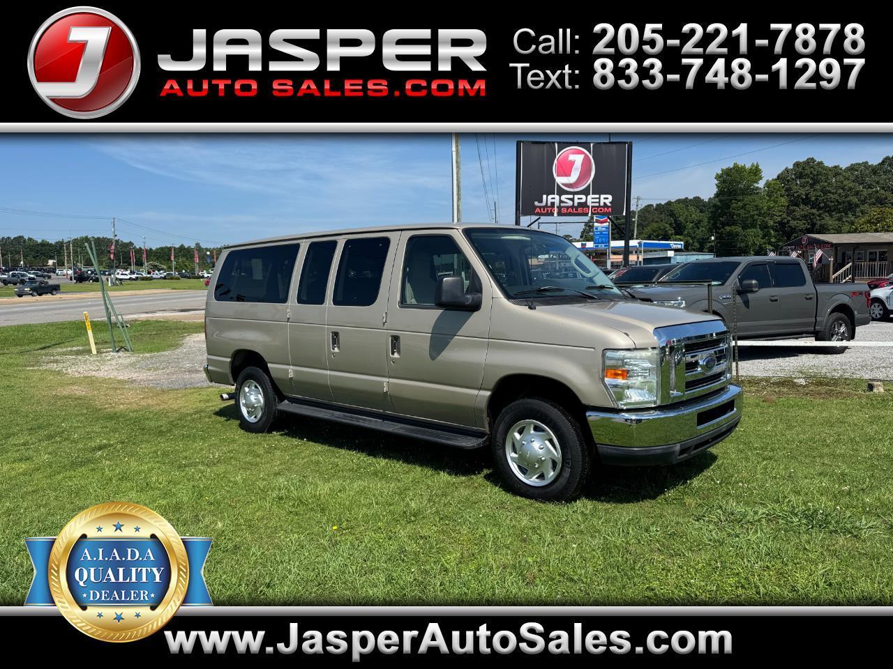 2012 Ford E-Series E-350 XLT Super Duty's photo