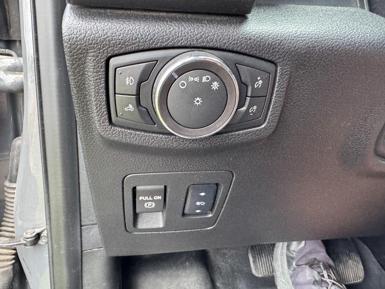 Ford F-150 XLT SuperCrew 5.5-ft. Bed 4WD 2018