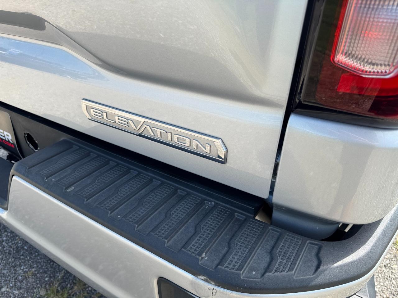 GMC Sierra 1500 Elevation Double Cab 2WD 2019