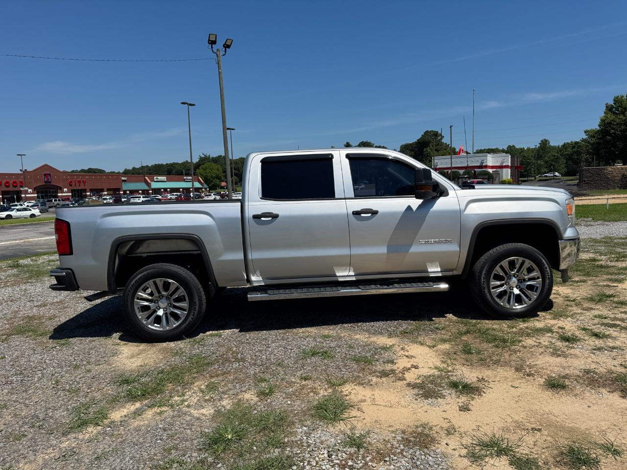 GMC Sierra 1500 Base Crew Cab 2WD 2014