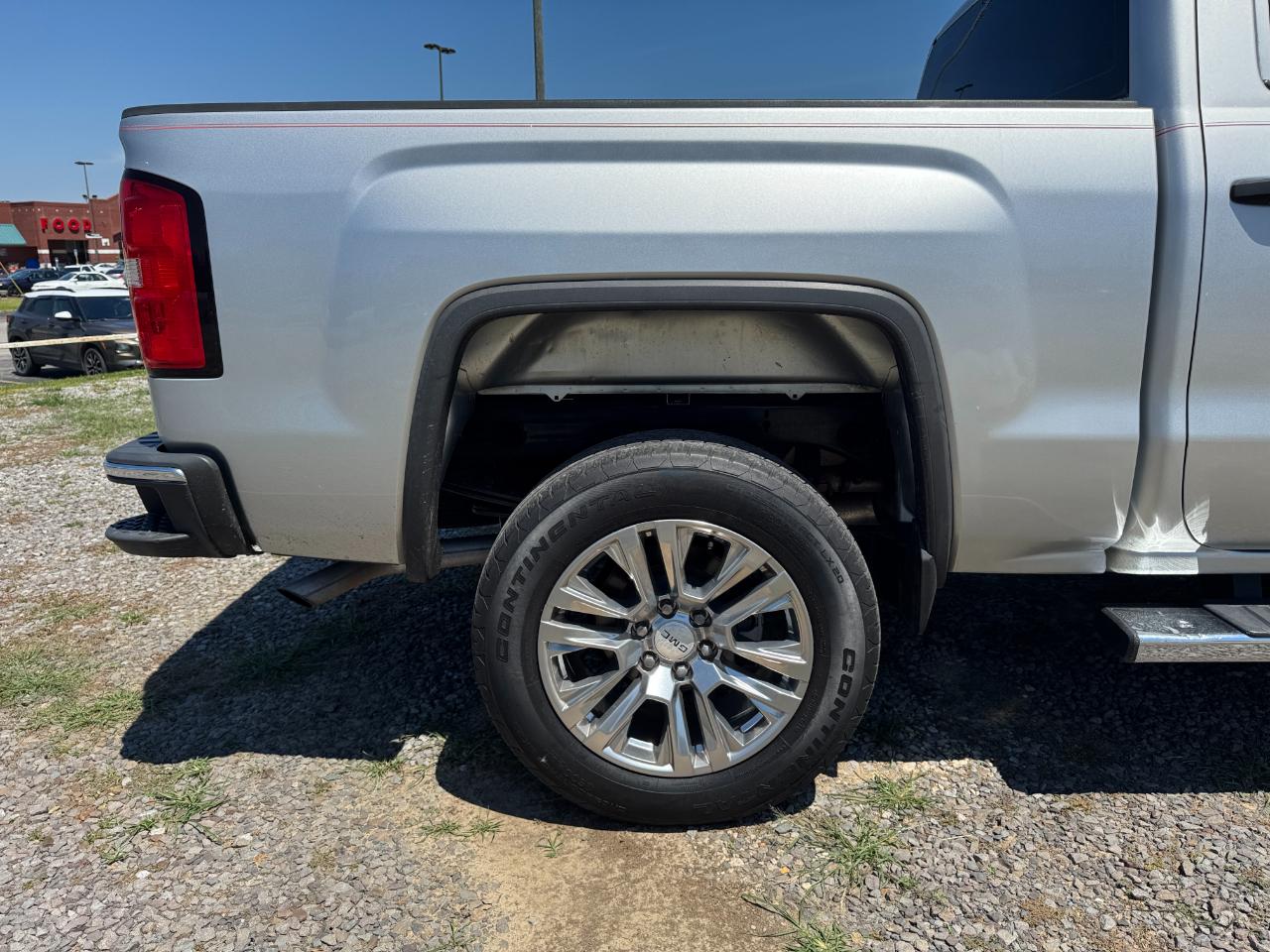 GMC Sierra 1500 Base Crew Cab 2WD 2014