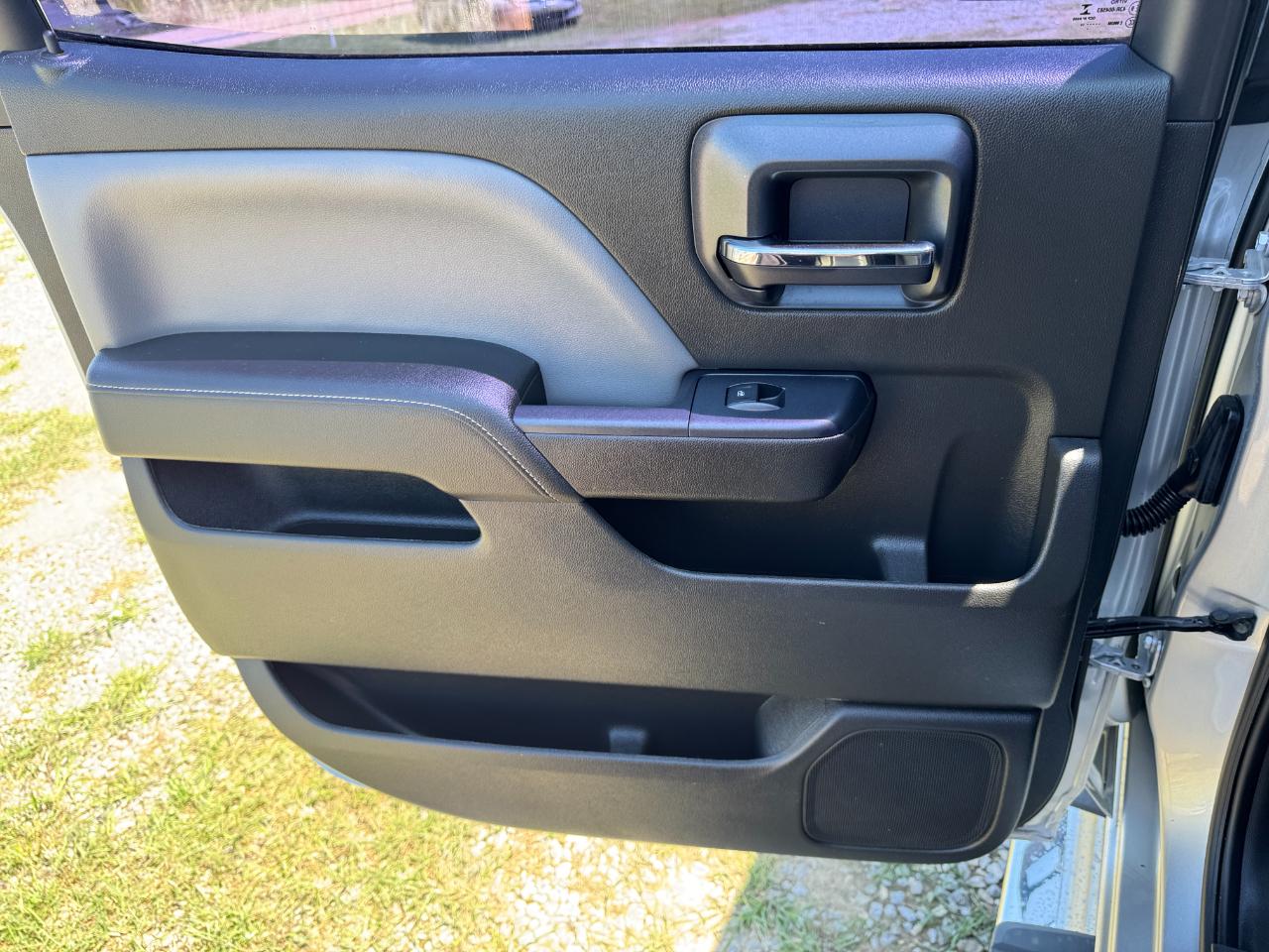 GMC Sierra 1500 Base Crew Cab 2WD 2014