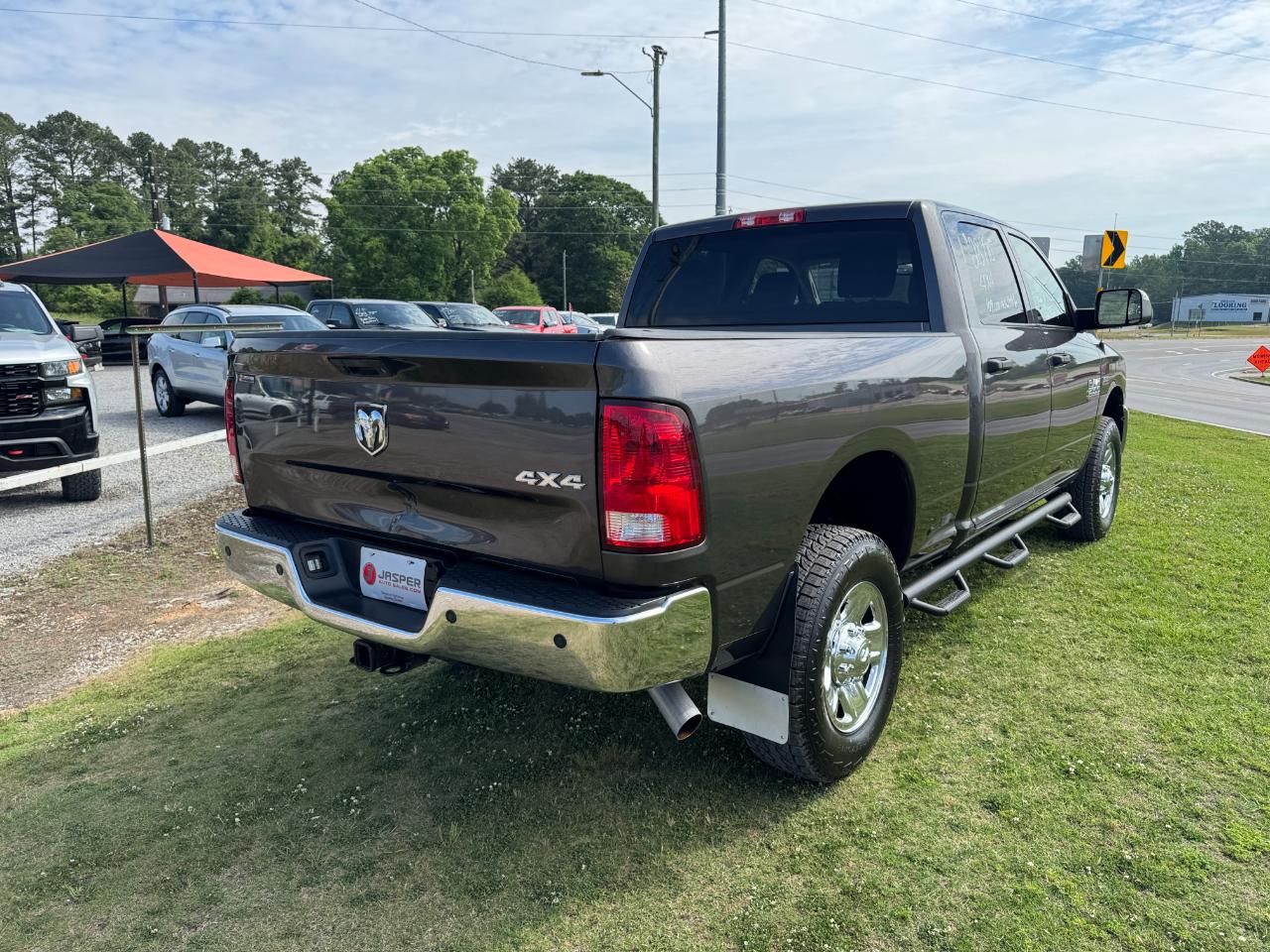 RAM 2500 Tradesman Crew Cab SWB 4WD 2017