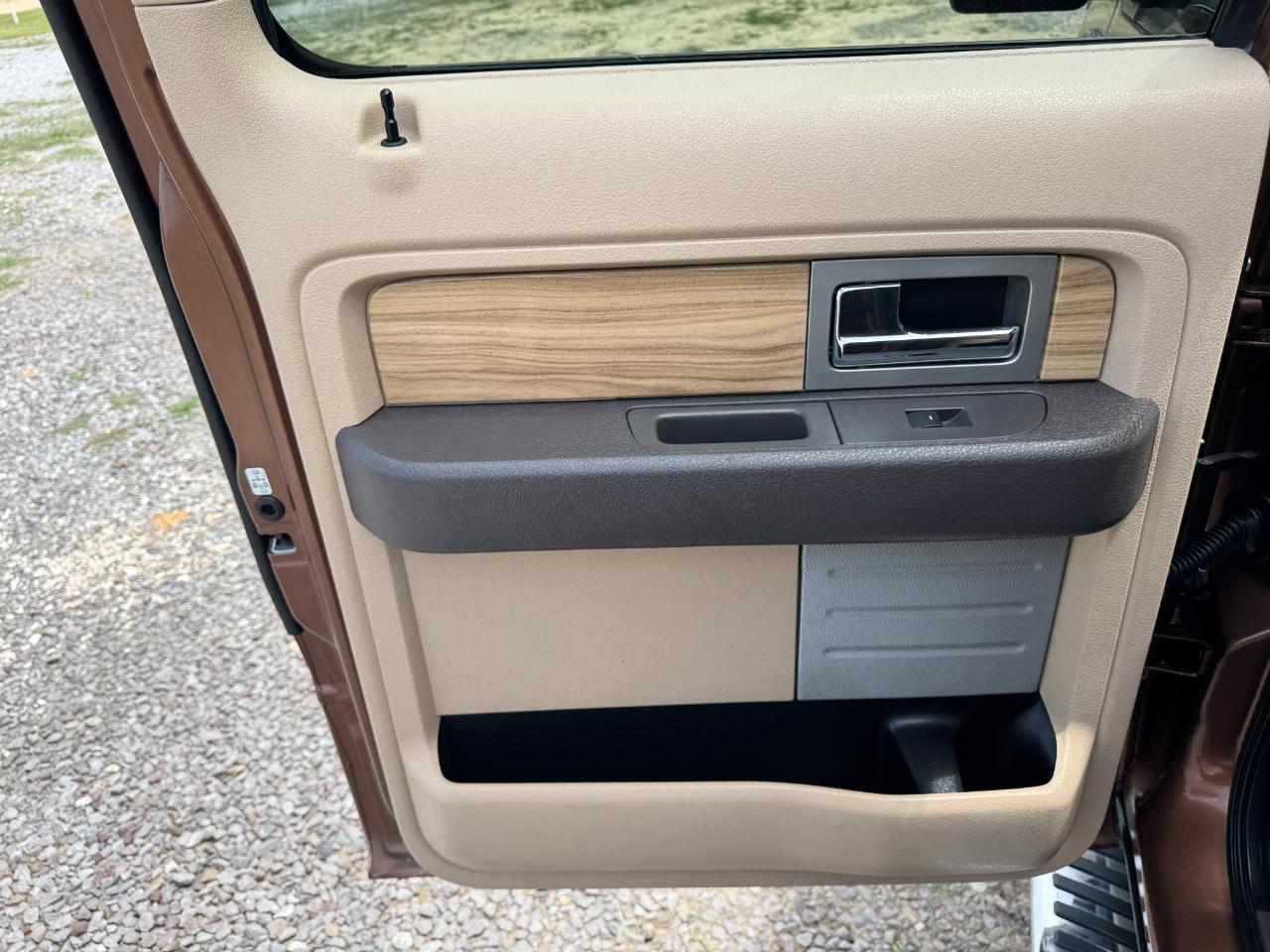 Ford F-150 Lariat SuperCrew 6.5-ft. Bed 4WD 2011