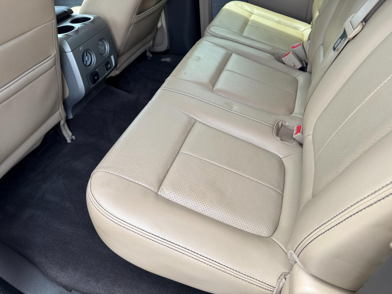 Ford F-150 Lariat SuperCrew 6.5-ft. Bed 4WD 2011