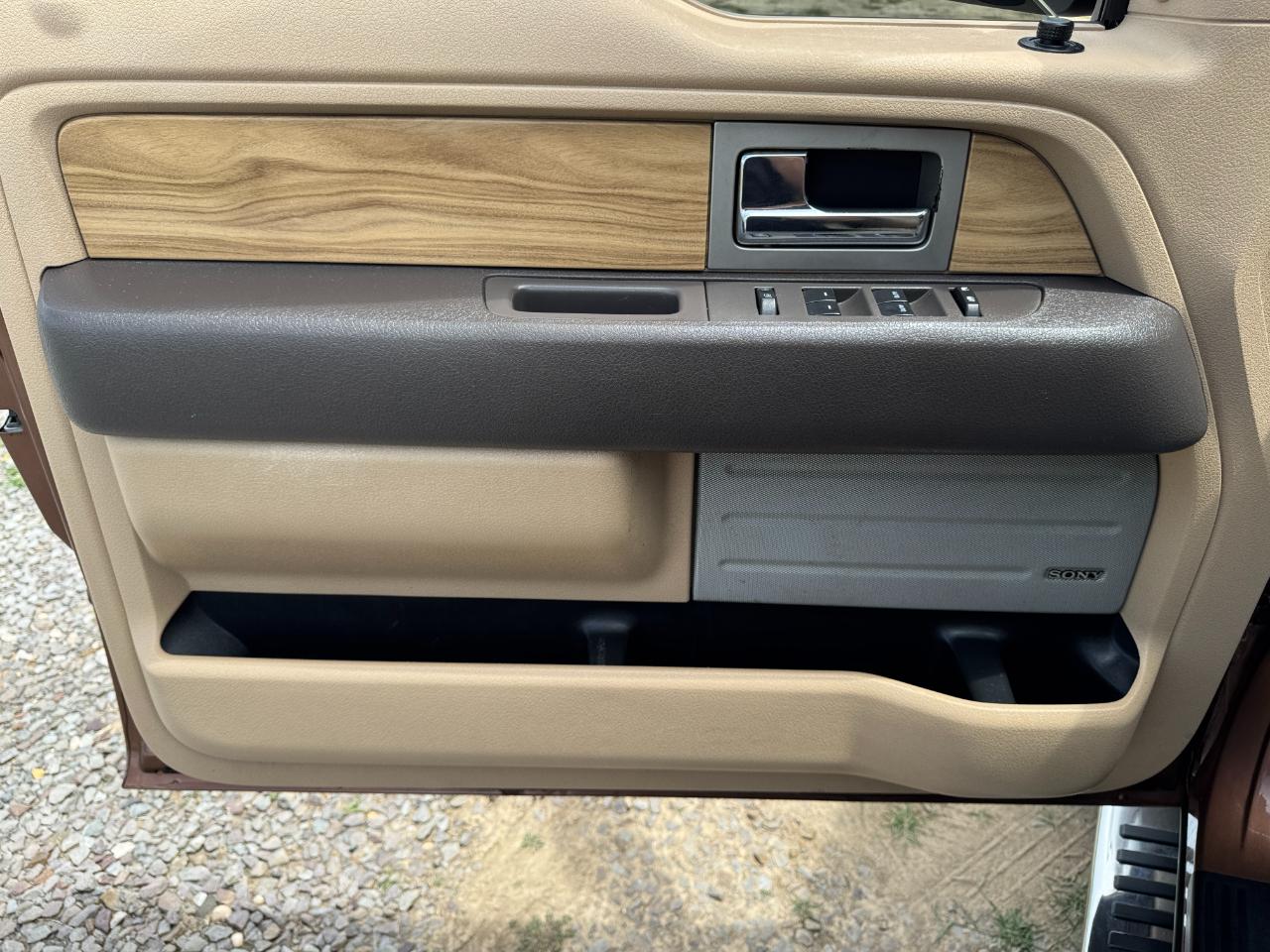 Ford F-150 Lariat SuperCrew 6.5-ft. Bed 4WD 2011