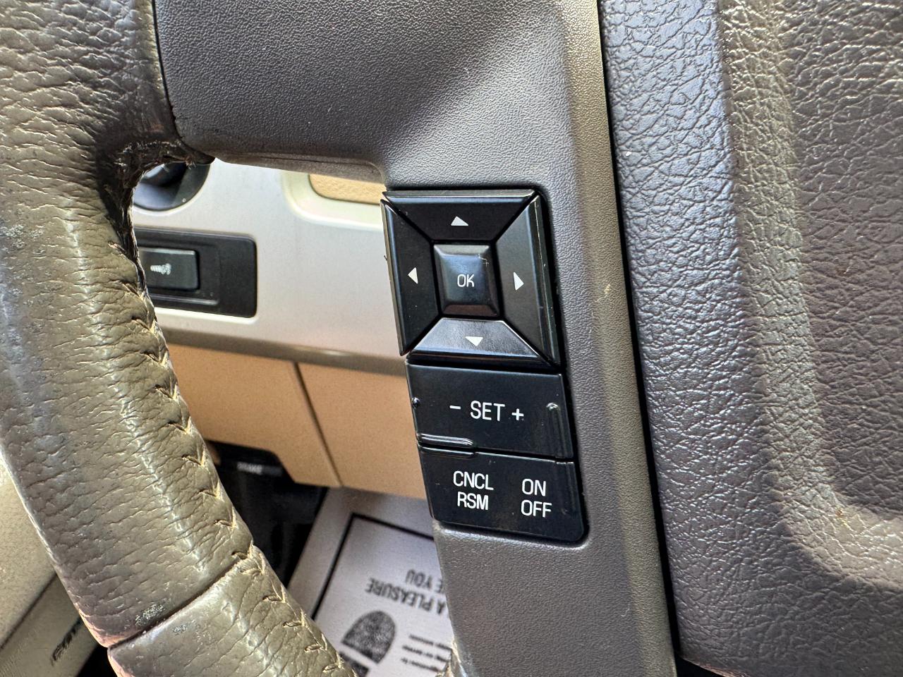 Ford F-150 Lariat SuperCrew 6.5-ft. Bed 4WD 2011
