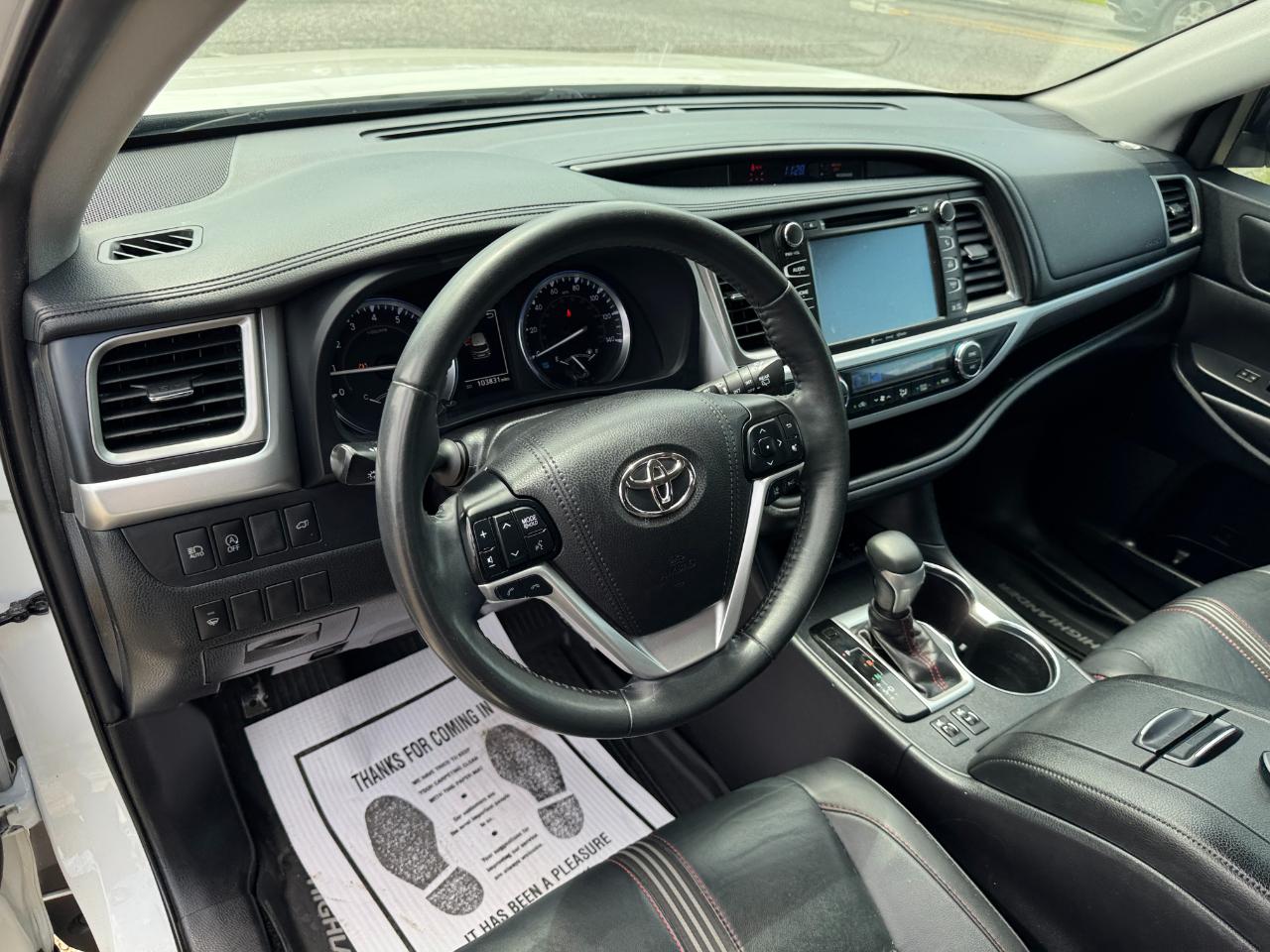 Toyota Highlander SE AWD V6 2019