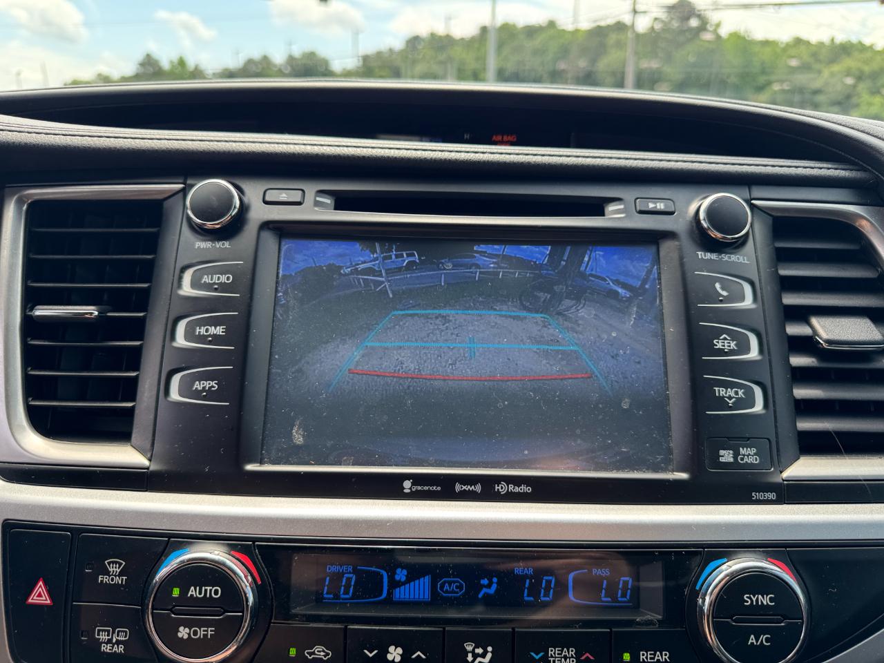 Toyota Highlander SE AWD V6 2019
