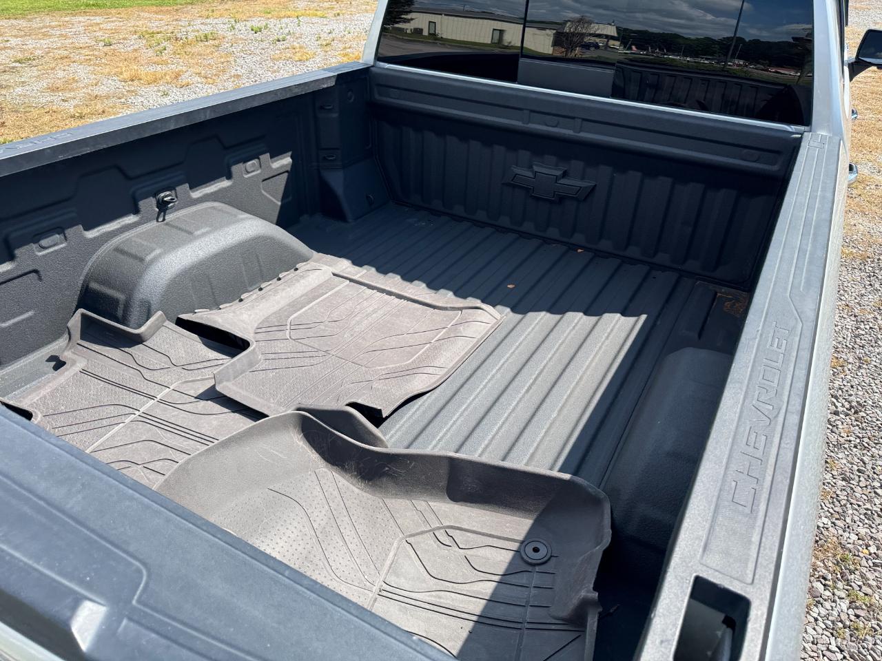 Chevrolet Silverado 1500 LTZ Crew Cab 4WD 2020