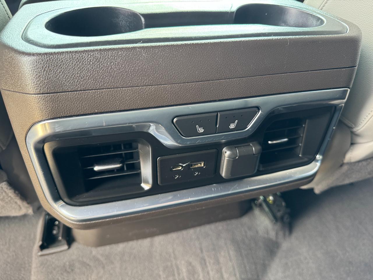 Chevrolet Silverado 1500 LTZ Crew Cab 4WD 2020
