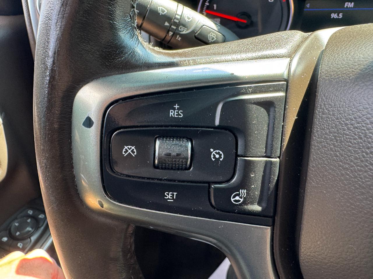 Chevrolet Silverado 1500 LTZ Crew Cab 4WD 2020