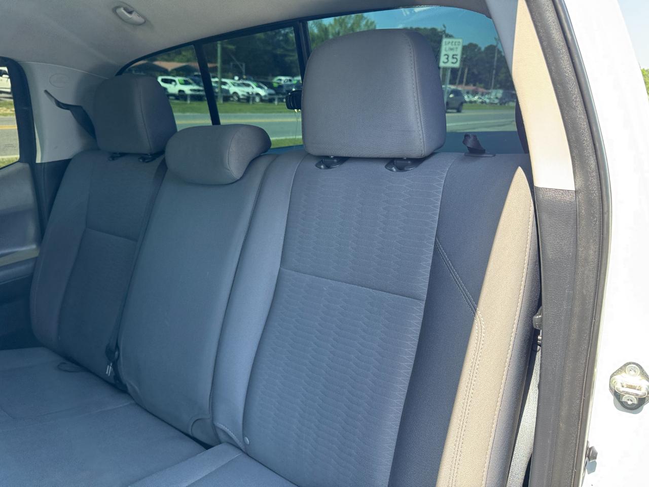 Toyota Tacoma  2019