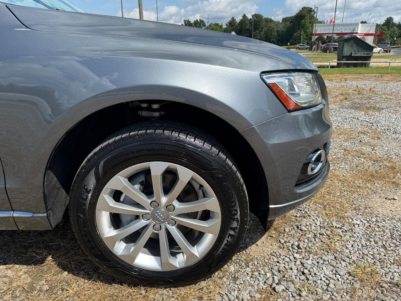 Audi Q5 2.0T Premium quattro 2017
