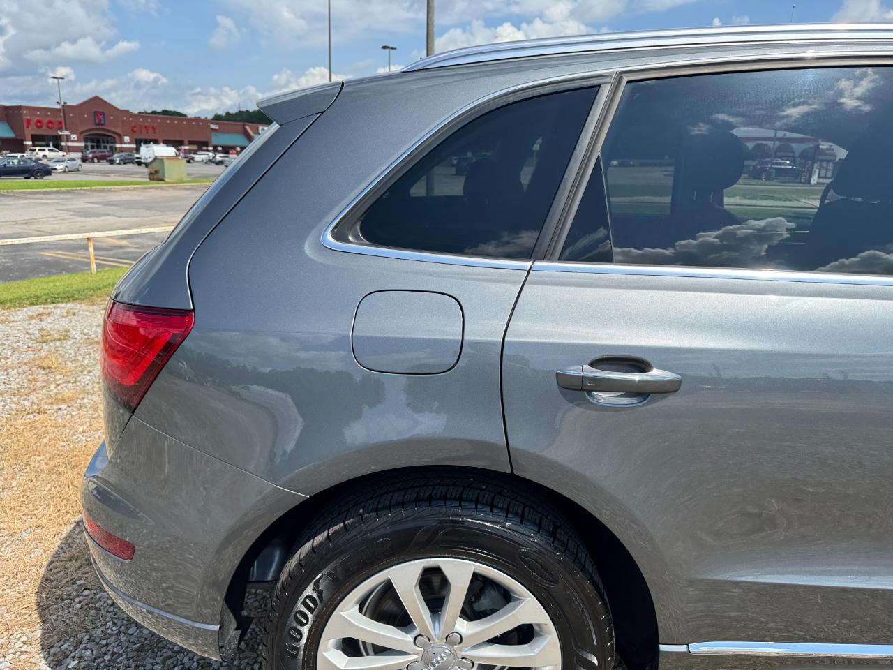 Audi Q5 2.0T Premium quattro 2017