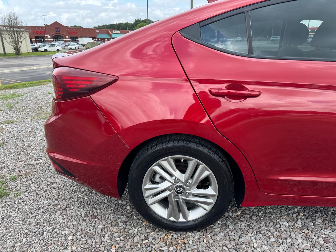 Hyundai Elantra SEL 2019