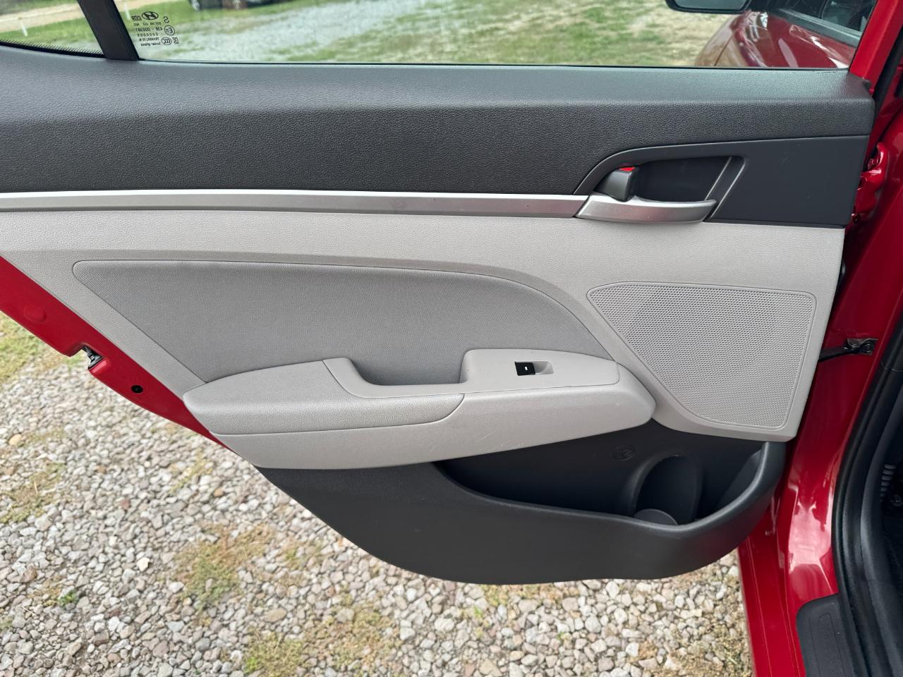 Hyundai Elantra SEL 2019