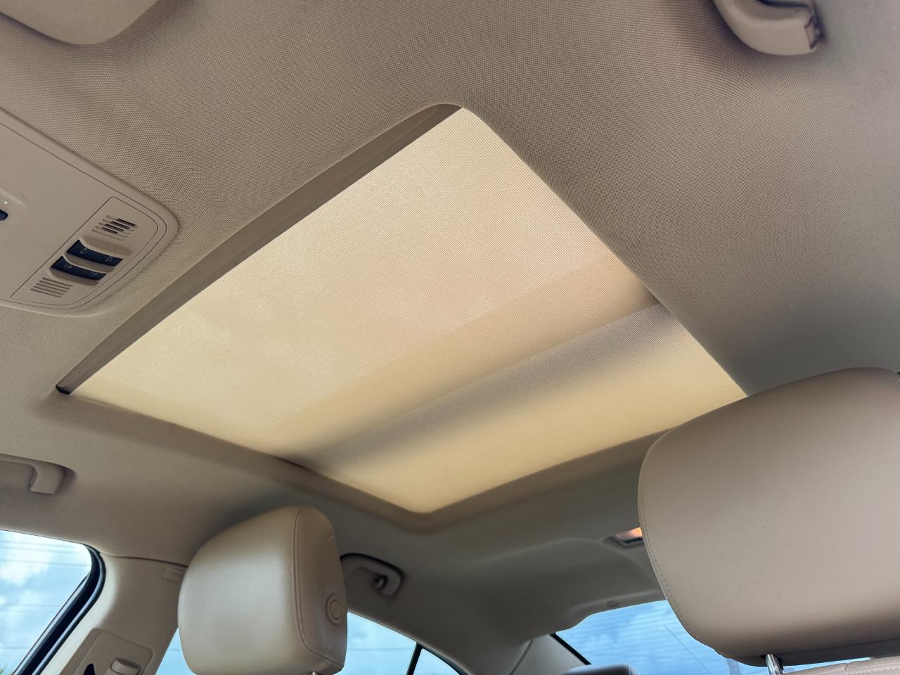 Buick LaCrosse CXS 2011