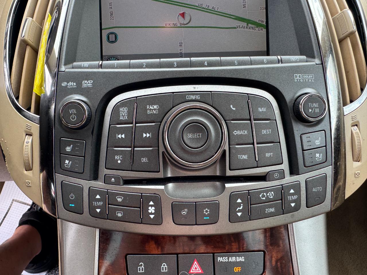 Buick LaCrosse CXS 2011