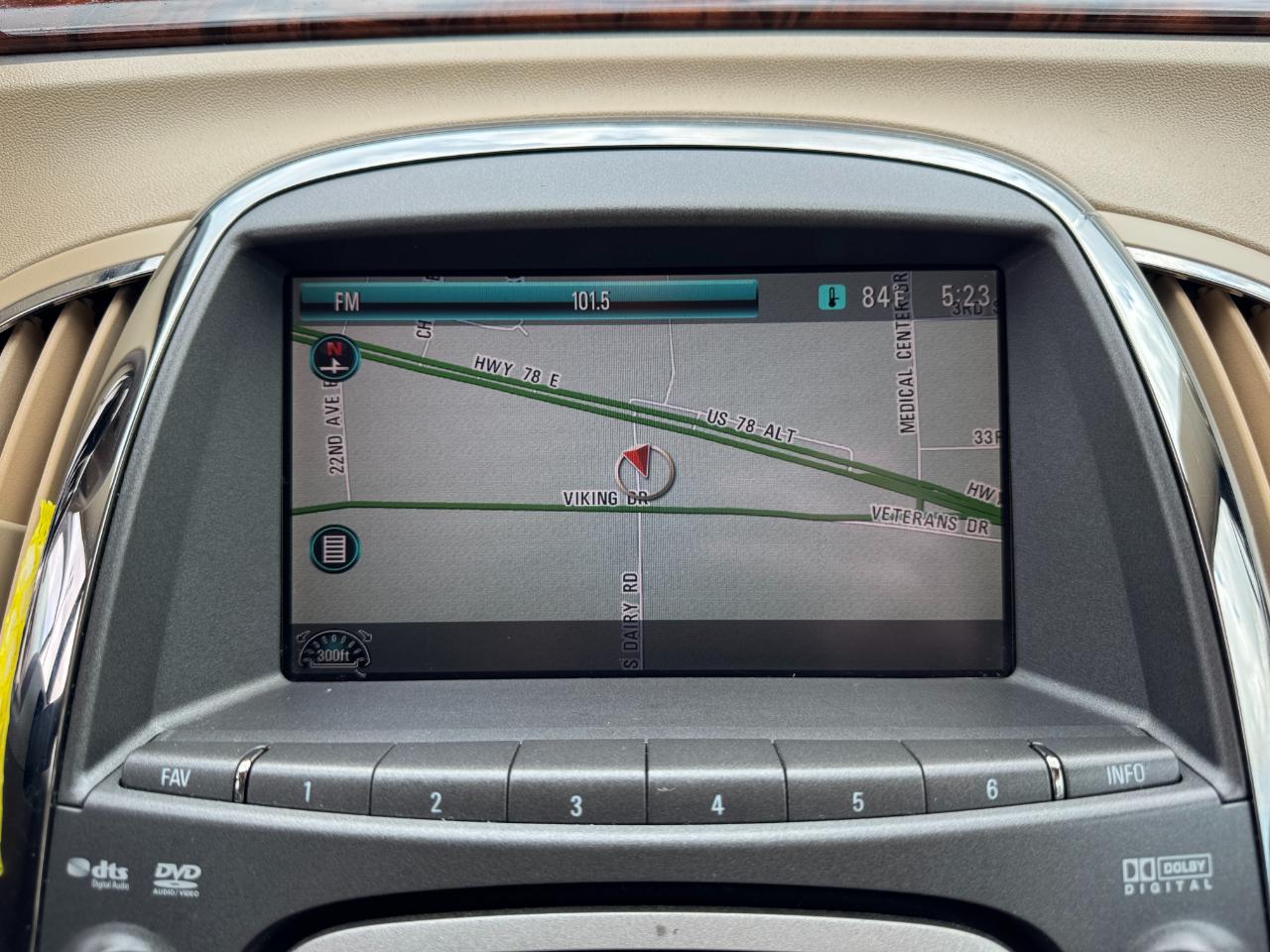 Buick LaCrosse CXS 2011