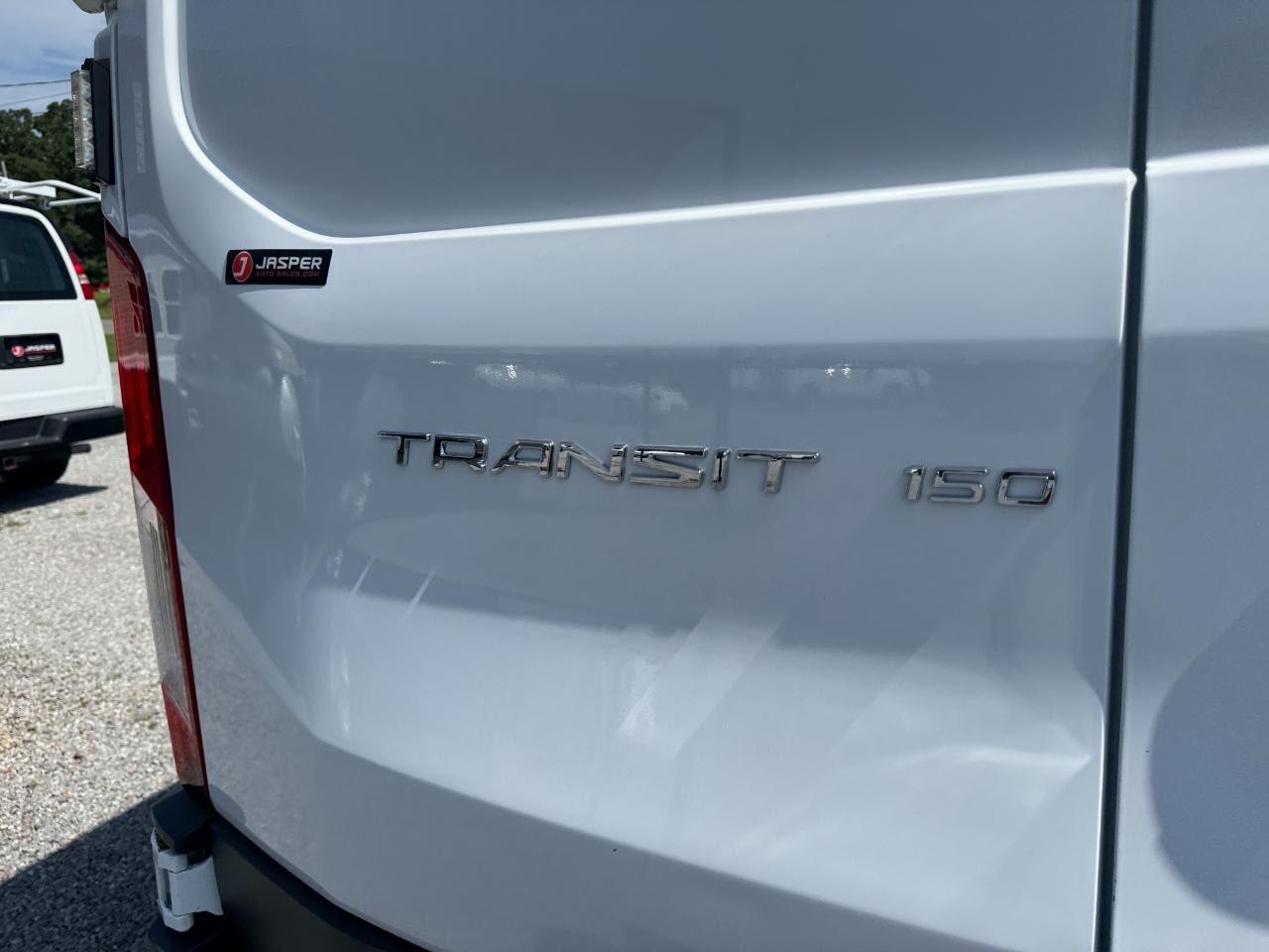 Ford Transit 150 Van Low Roof 60/40 Pass. 130-in. WB 2015