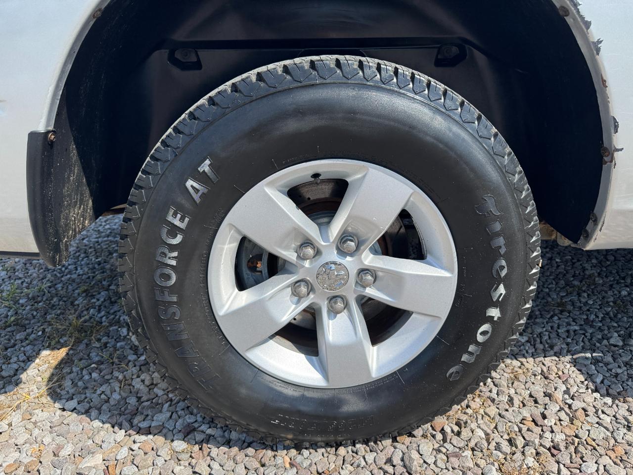 RAM 1500 SLT Quad Cab 2WD 2015