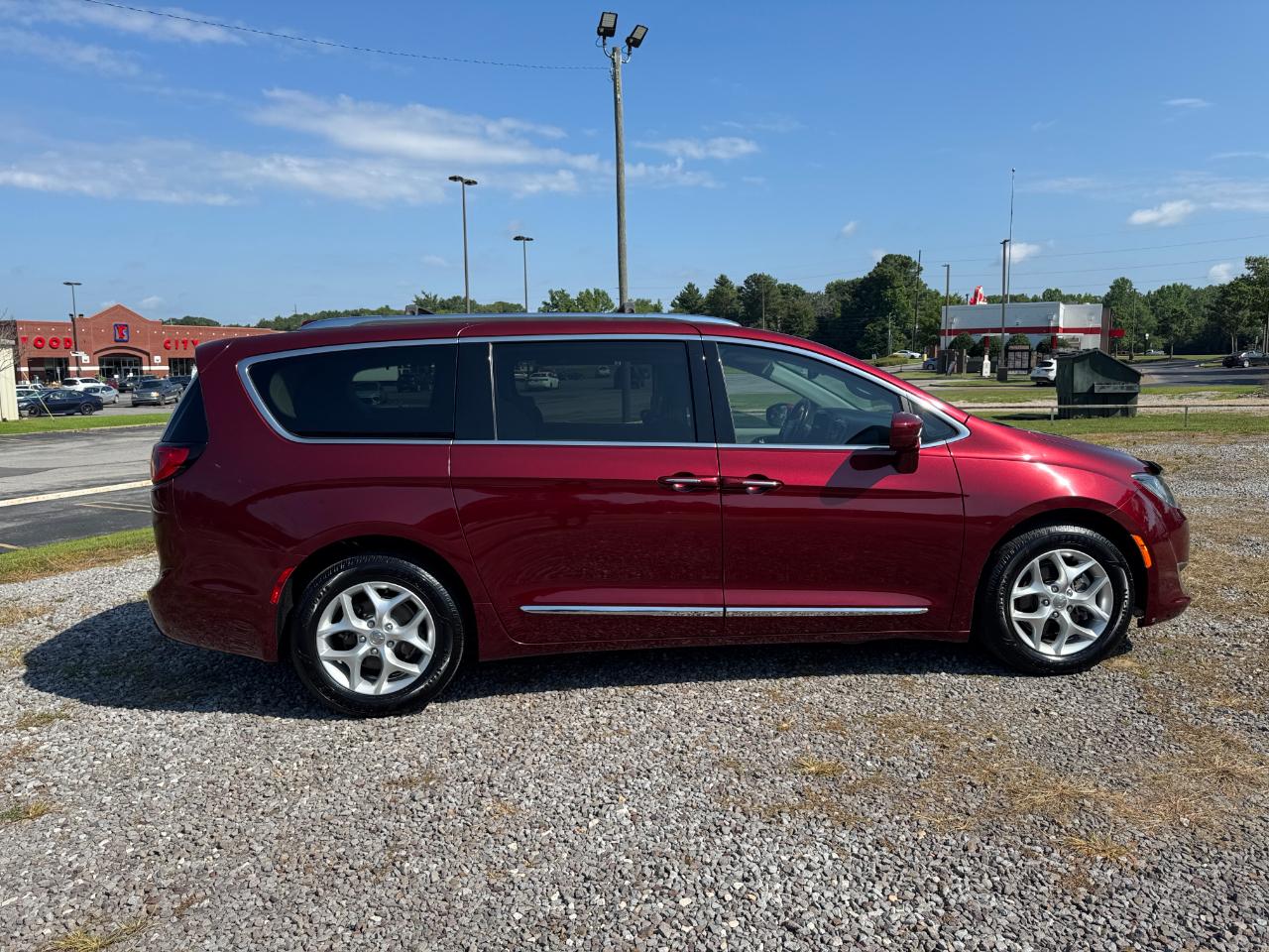 Chrysler Pacifica Touring-L Plus 2017