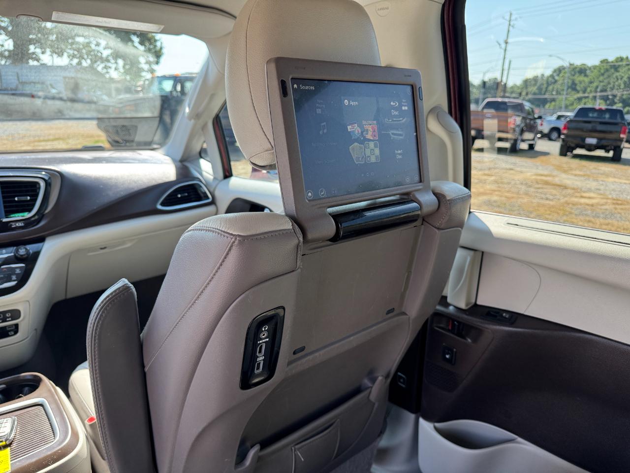 Chrysler Pacifica Touring-L Plus 2017
