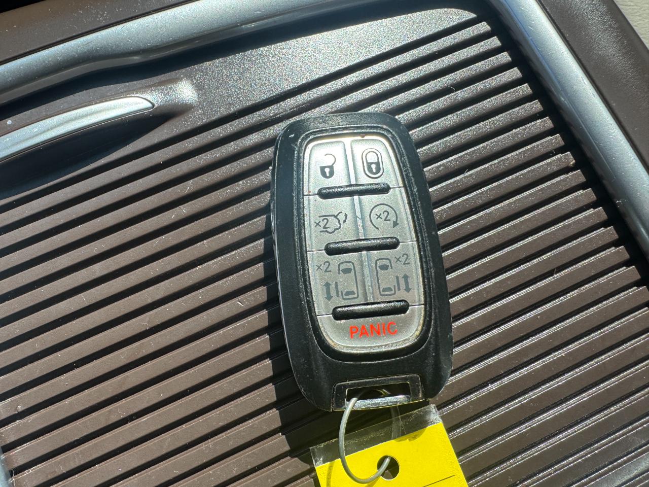 Chrysler Pacifica Touring-L Plus 2017
