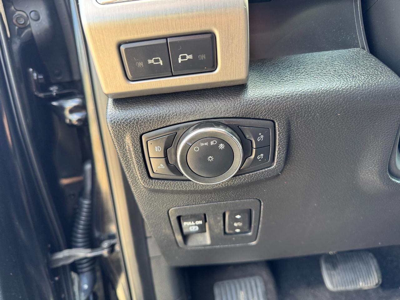 Ford F-150 Platinum SuperCrew 6.5-ft. Bed 4WD 2020