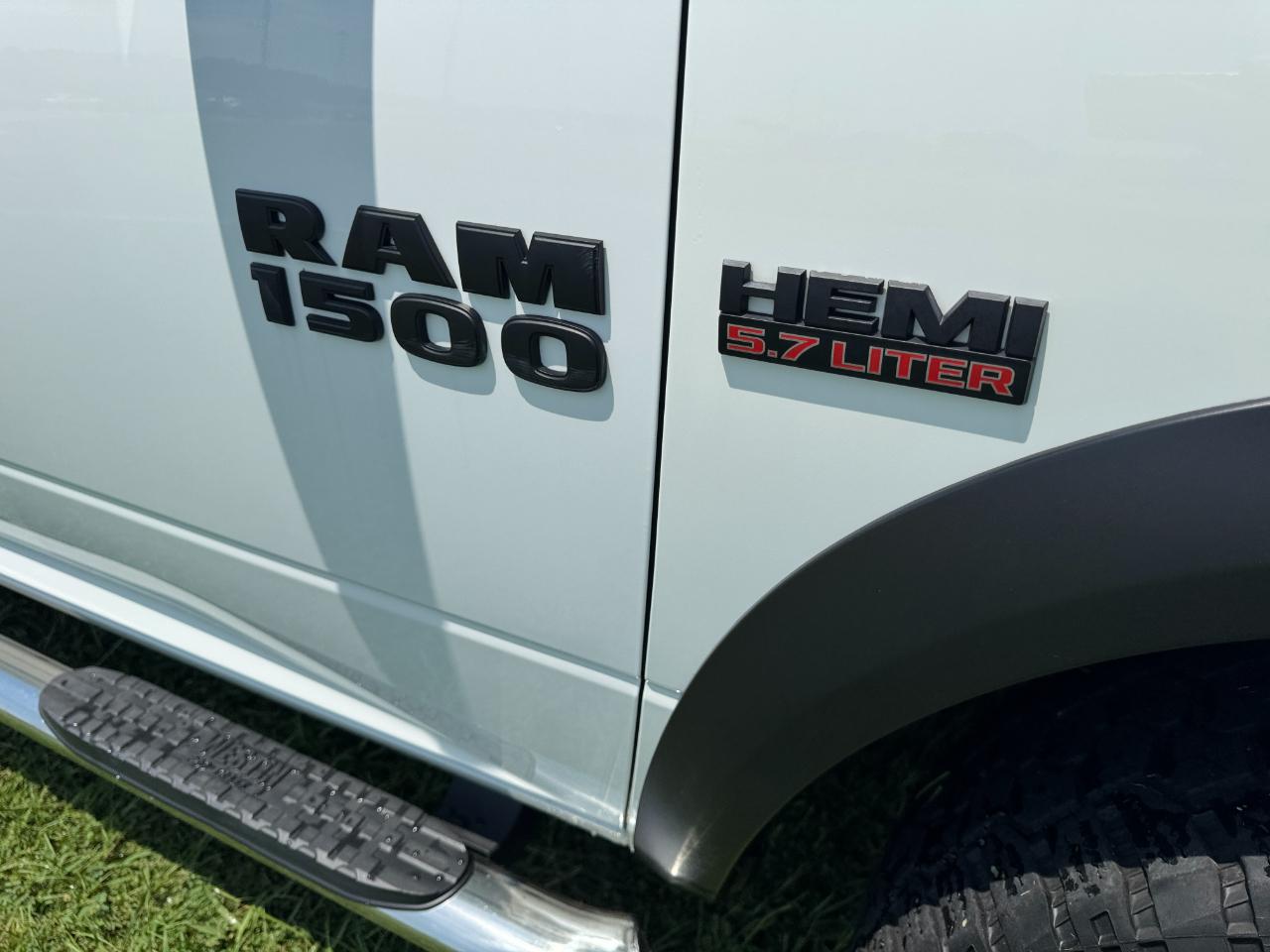 RAM 1500 Rebel Crew Cab SWB 4WD 2017