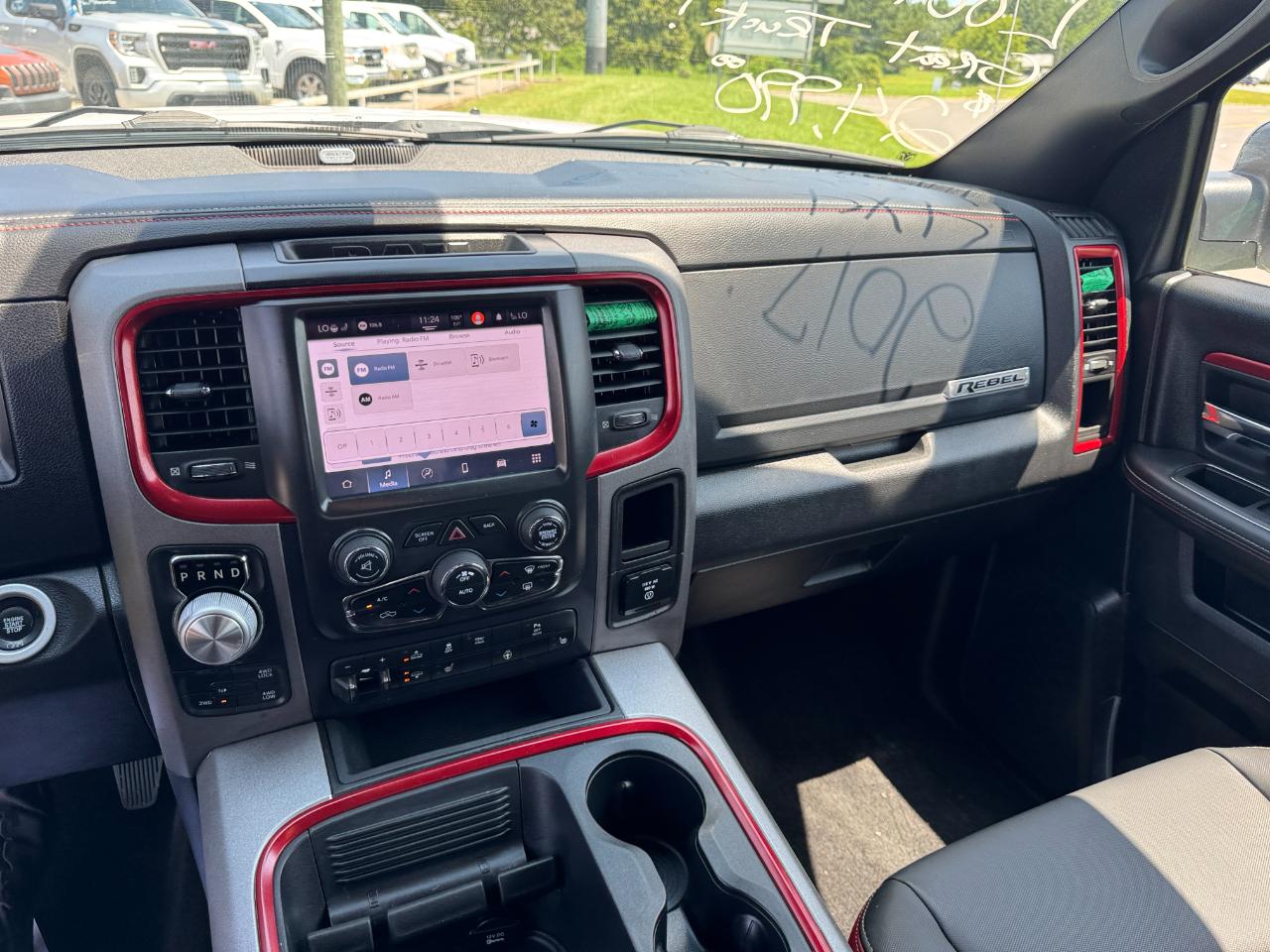 RAM 1500 Rebel Crew Cab SWB 4WD 2017