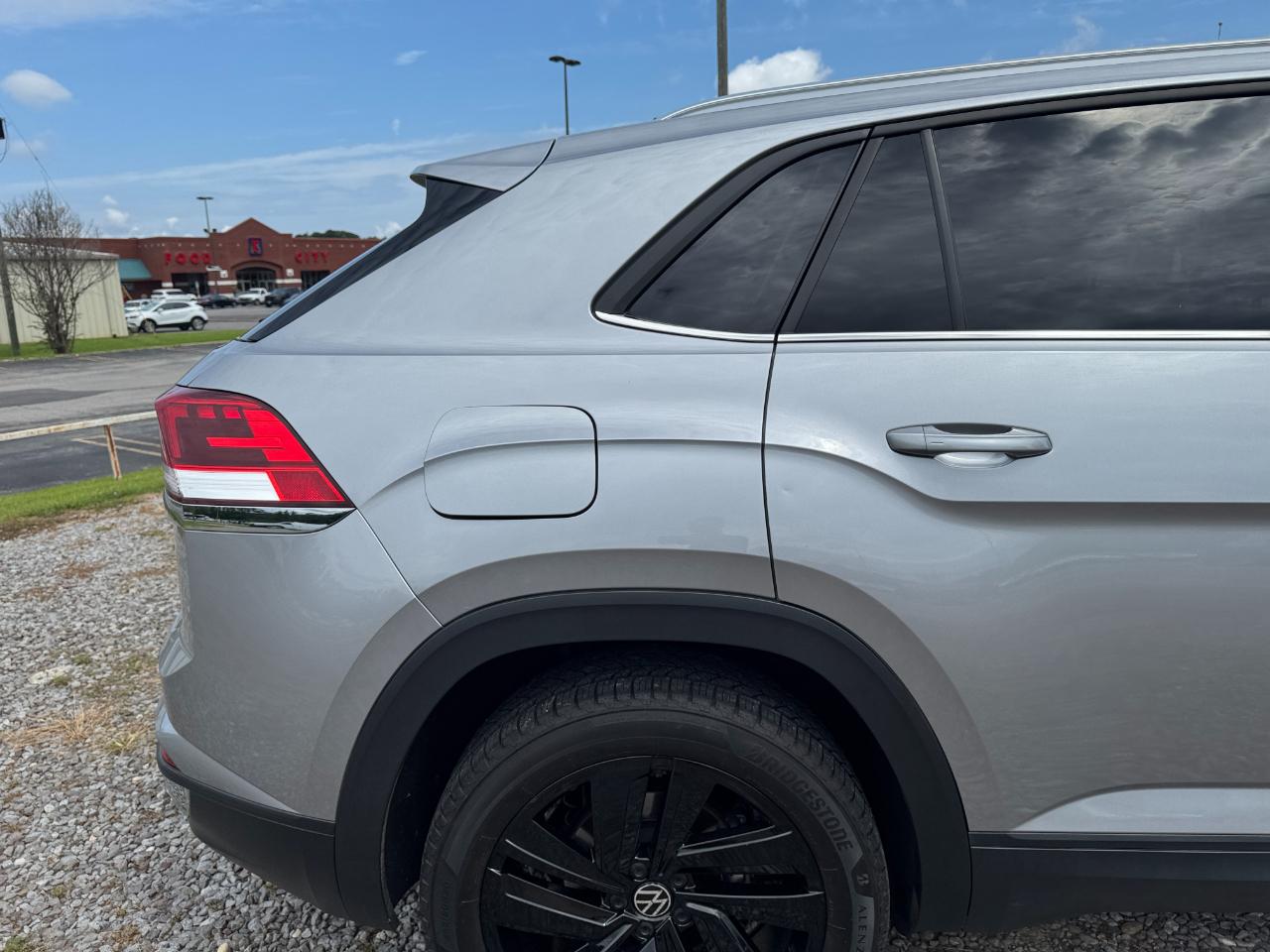 Volkswagen Atlas Cross Sport V6 SE w/Technology 2023