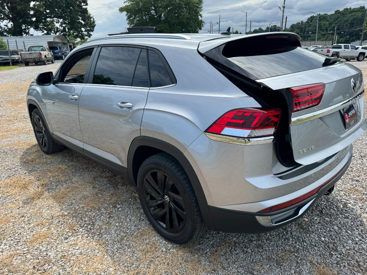 Volkswagen Atlas Cross Sport V6 SE w/Technology 2023