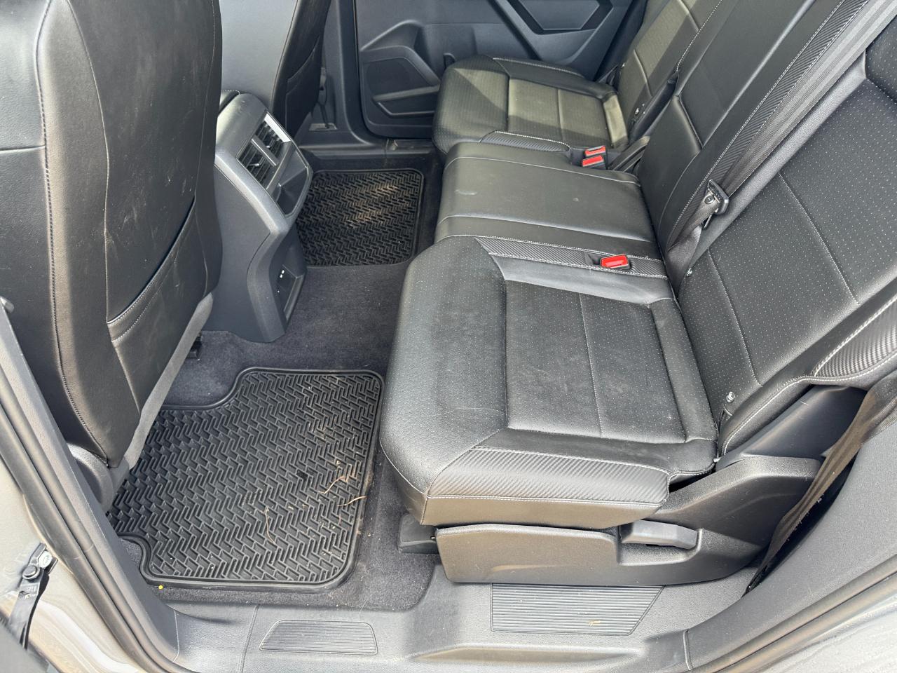 Volkswagen Atlas Cross Sport V6 SE w/Technology 2023