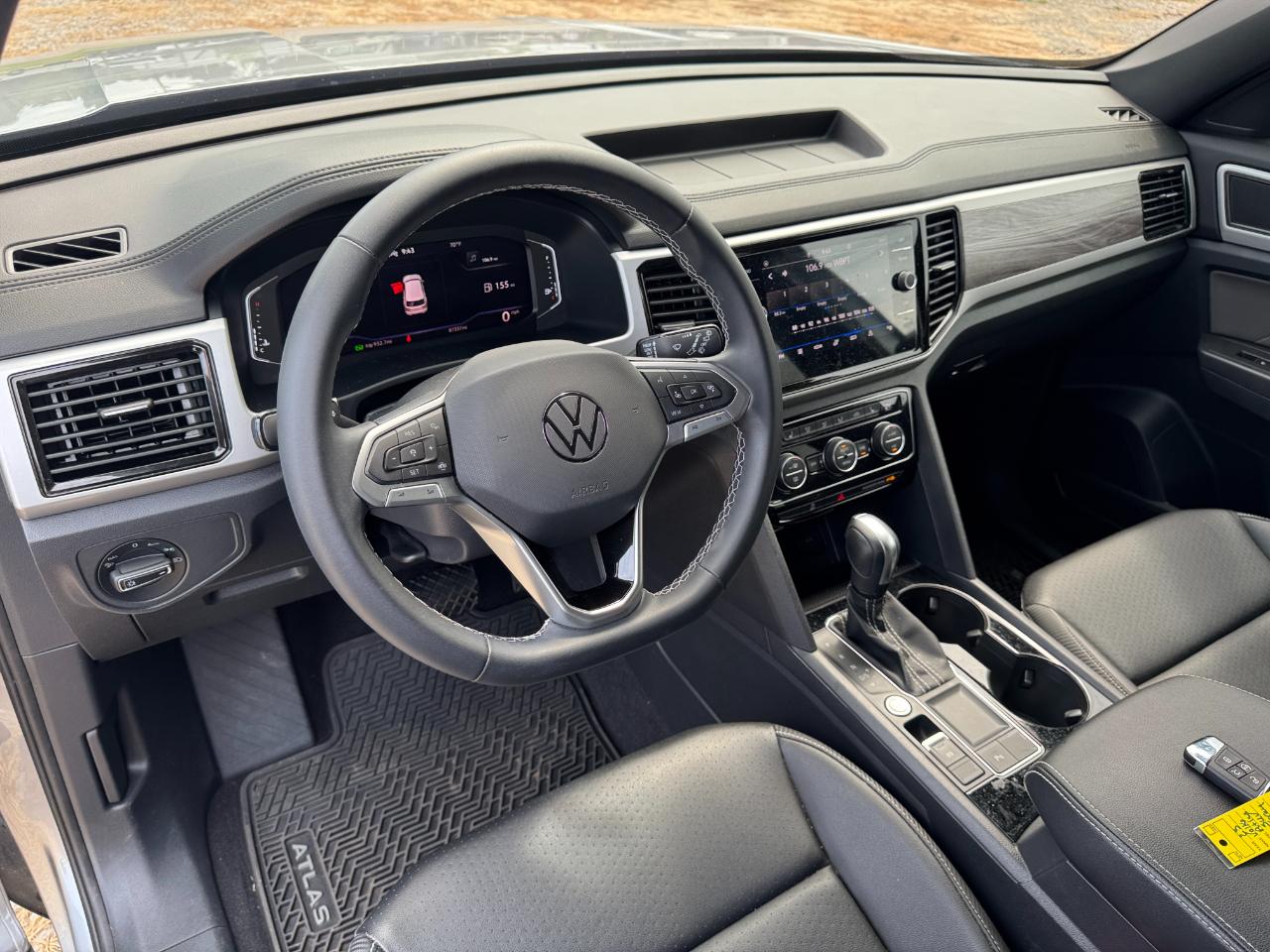 Volkswagen Atlas Cross Sport V6 SE w/Technology 2023