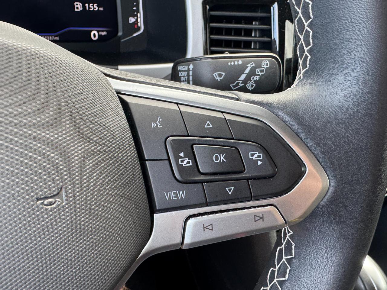 Volkswagen Atlas Cross Sport V6 SE w/Technology 2023