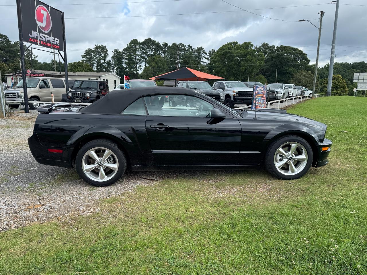 Ford Mustang GT Deluxe Convertible 2007