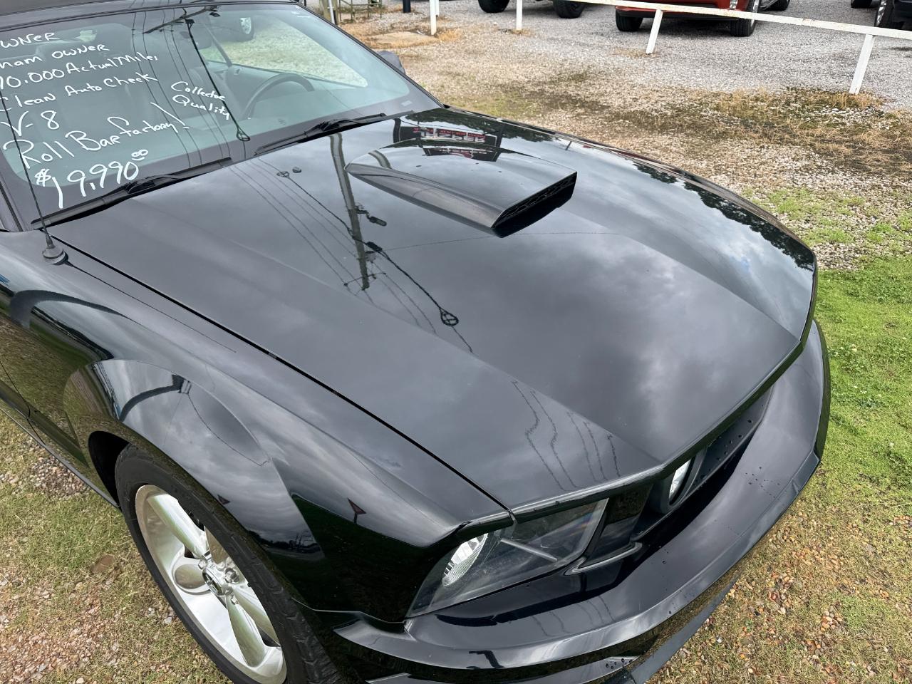 Ford Mustang GT Deluxe Convertible 2007