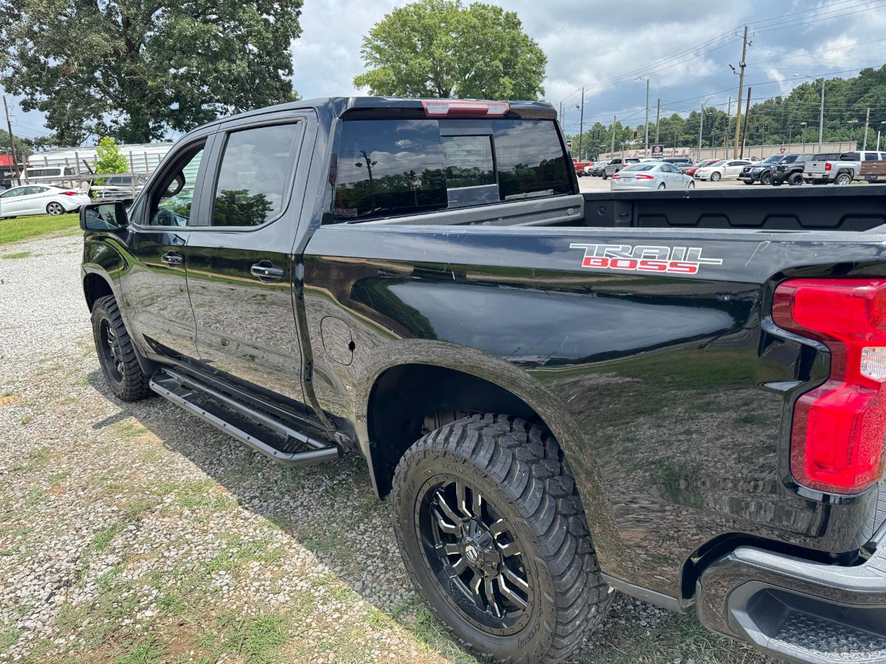 Chevrolet Silverado 1500 LT Trail Boss Crew Cab 4WD 2019