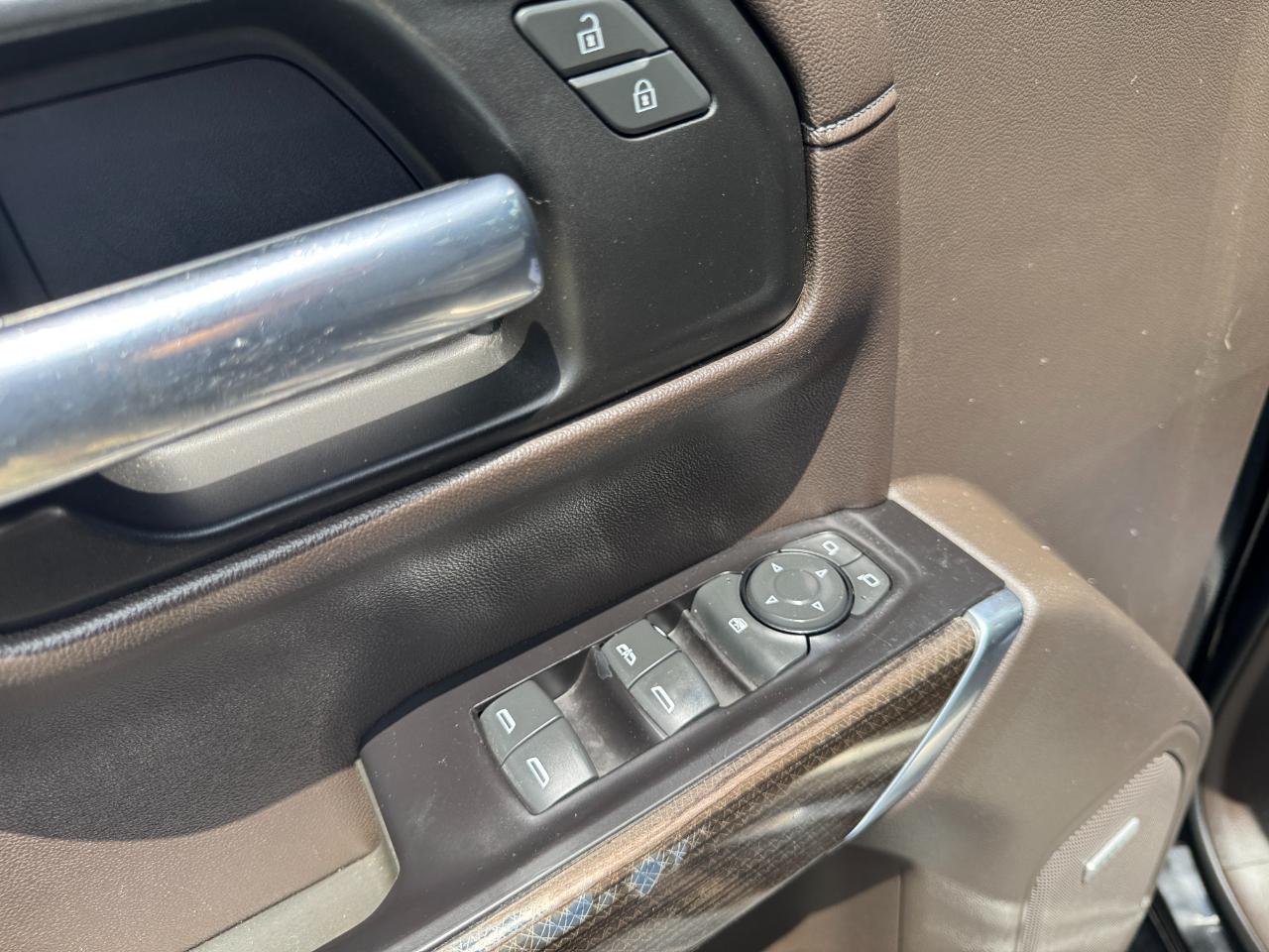 Chevrolet Silverado 1500 LT Trail Boss Crew Cab 4WD 2019
