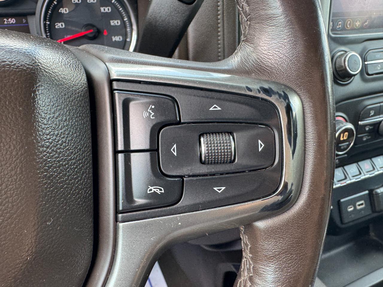 Chevrolet Silverado 1500 LT Trail Boss Crew Cab 4WD 2019