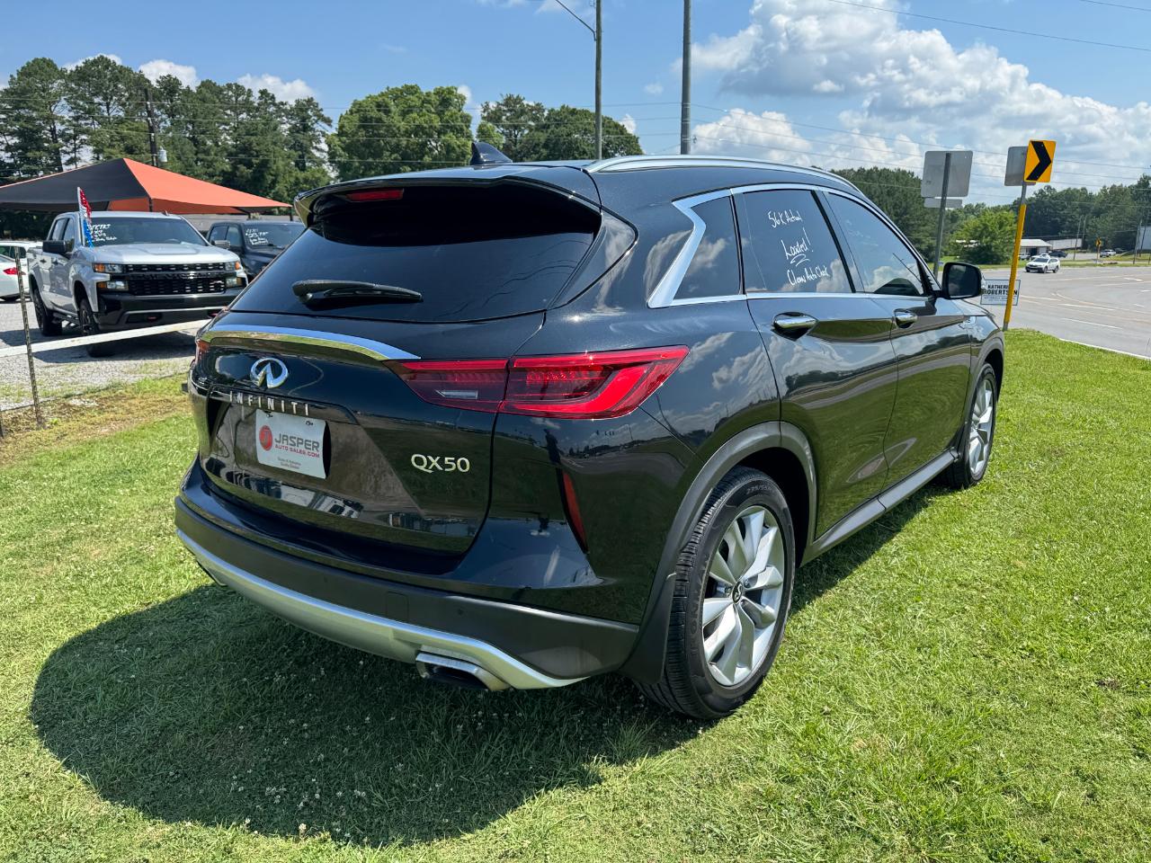 Infiniti QX50 LUXE 2021