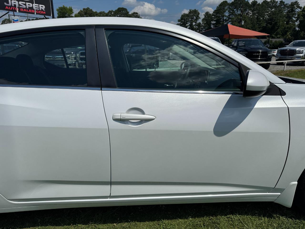 Nissan Sentra SV 2025