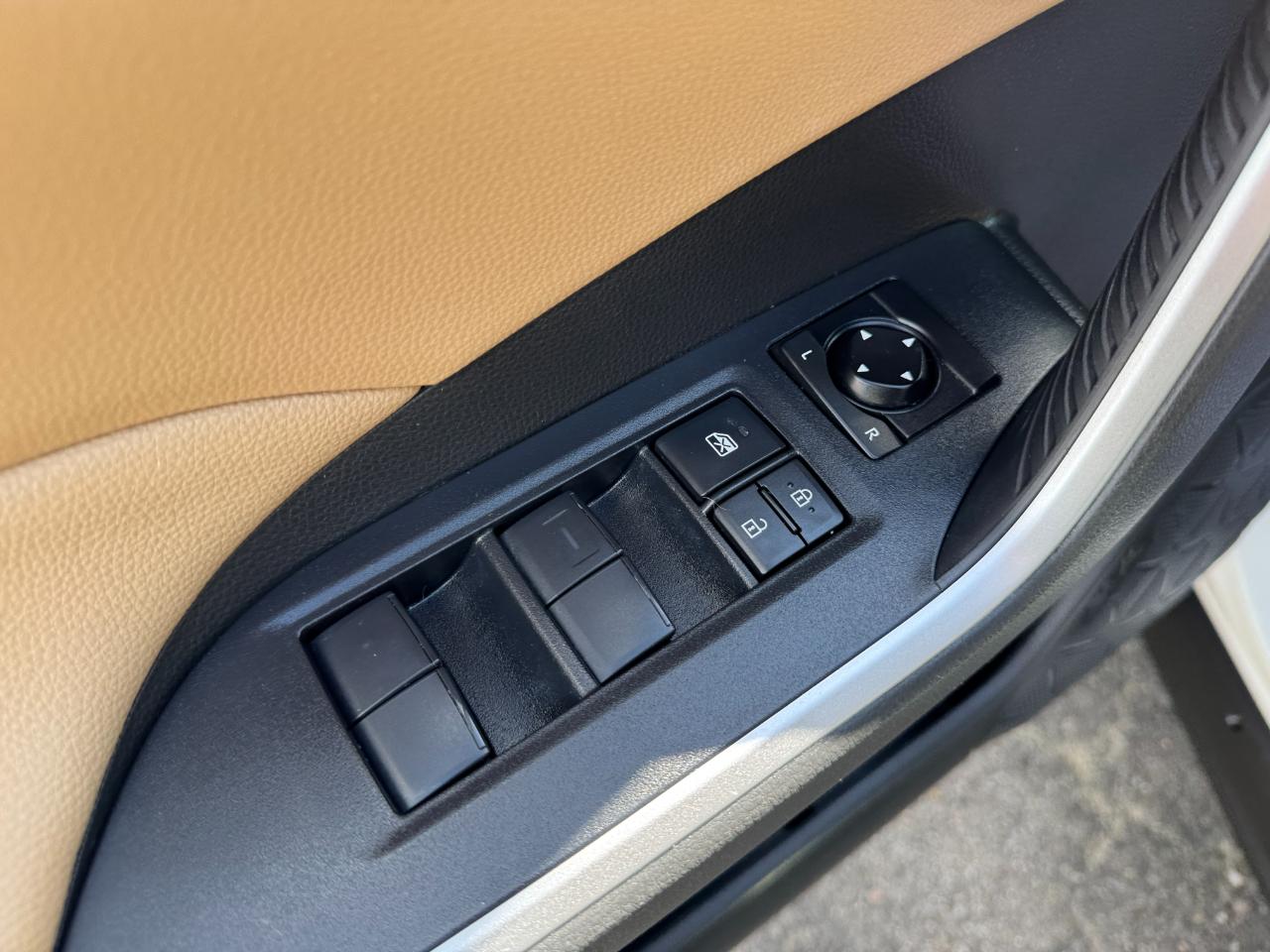 Toyota RAV4 LE 2020