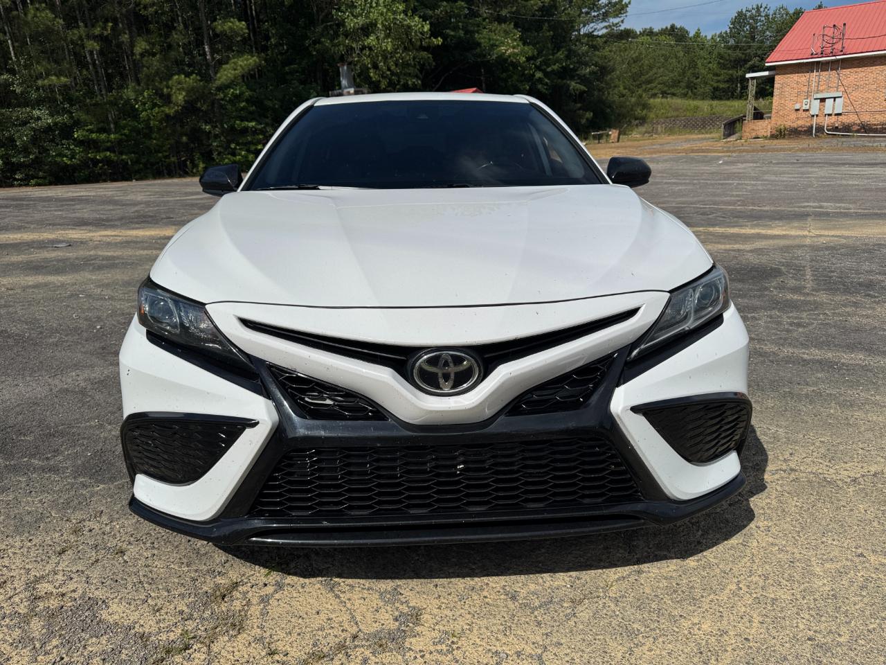 Toyota Camry  2021