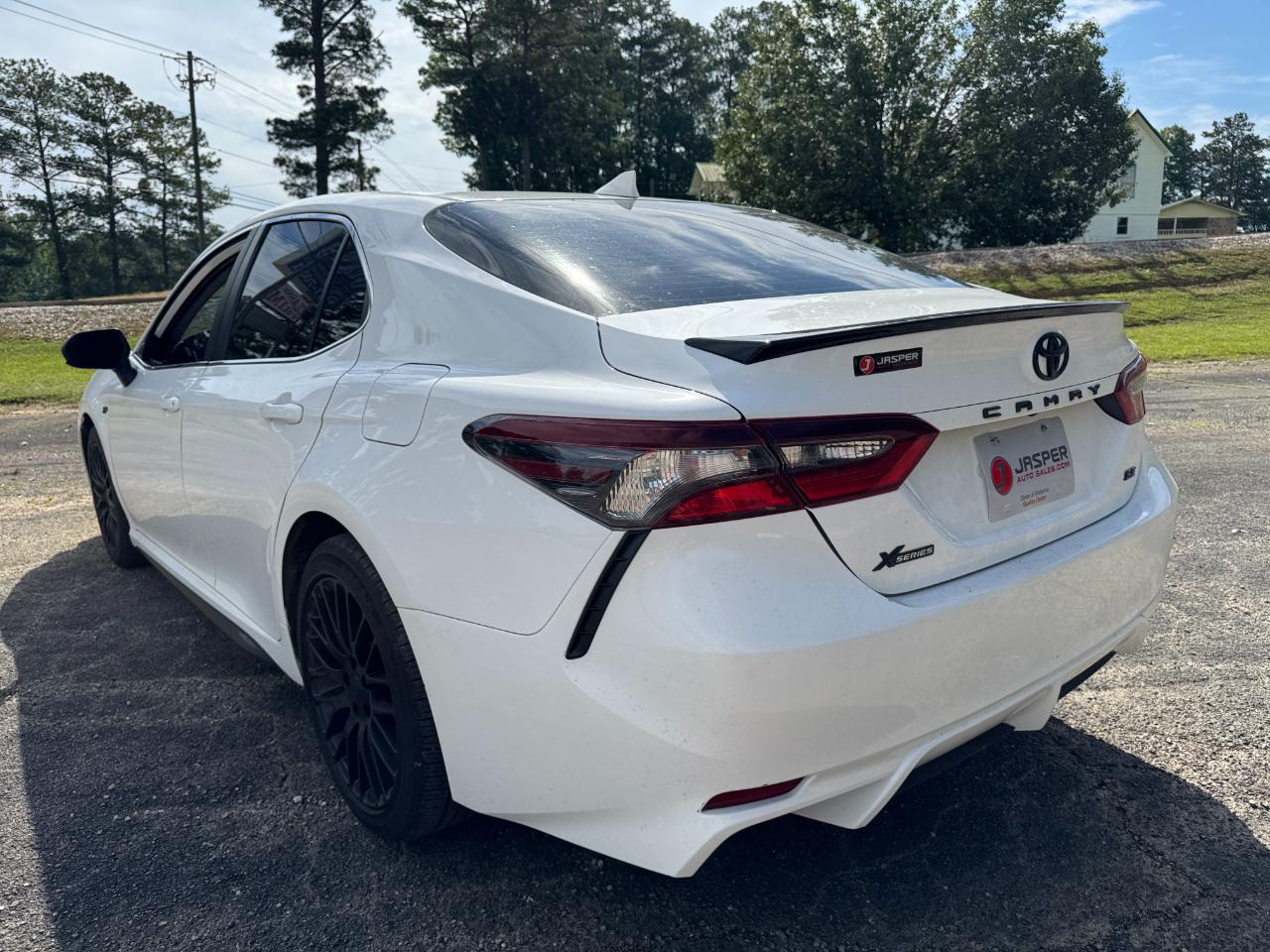 Toyota Camry  2021
