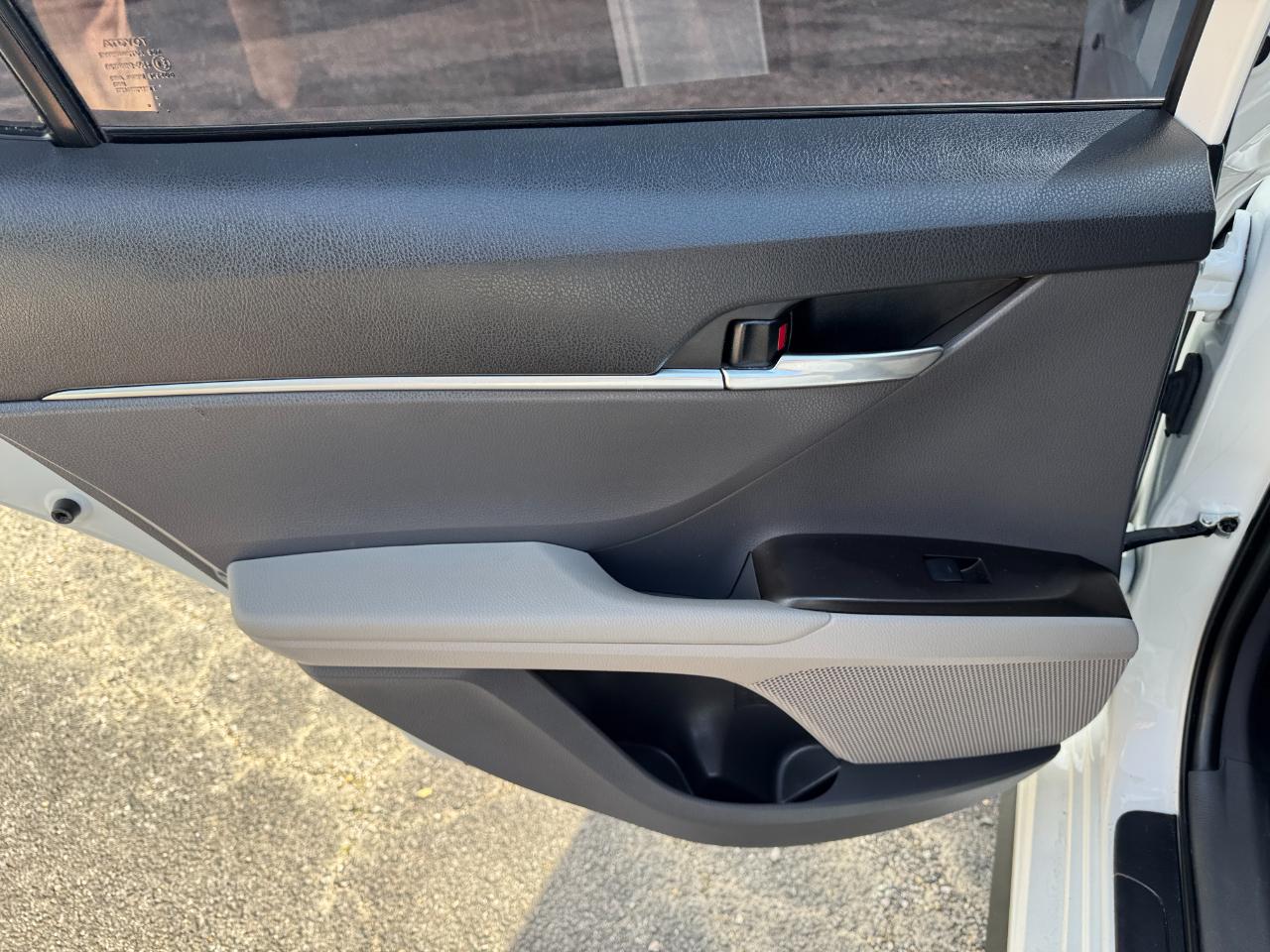 Toyota Camry  2021