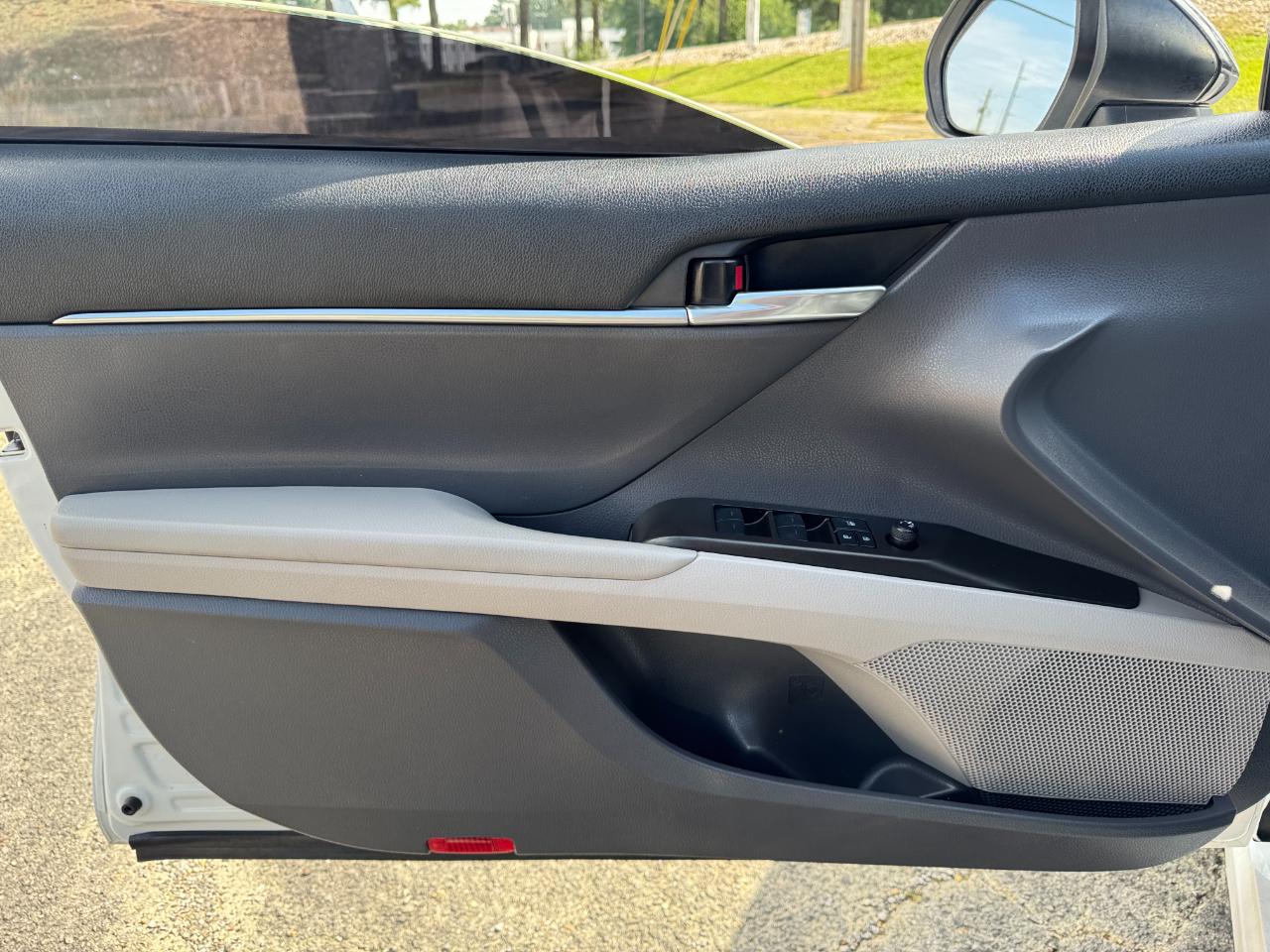 Toyota Camry  2021